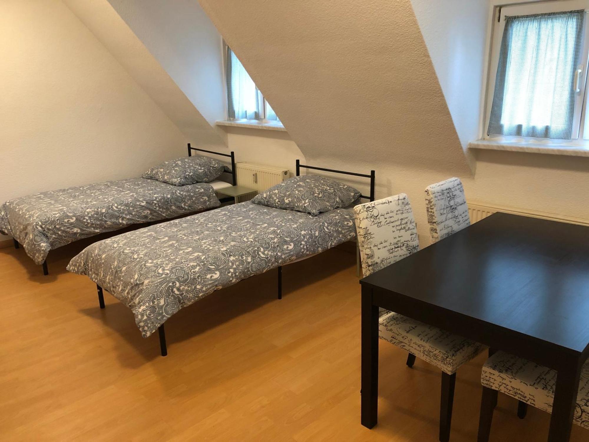 Ferienwohnung Monteurzimmer Haus อาร์นชตัดท์ ภายนอก รูปภาพ